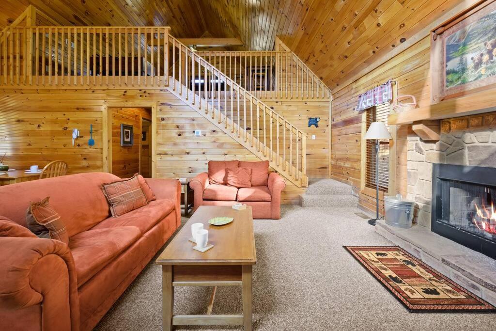 Hébergement de vacances Beautiful 2 Bed With Hot Tub And Pool *