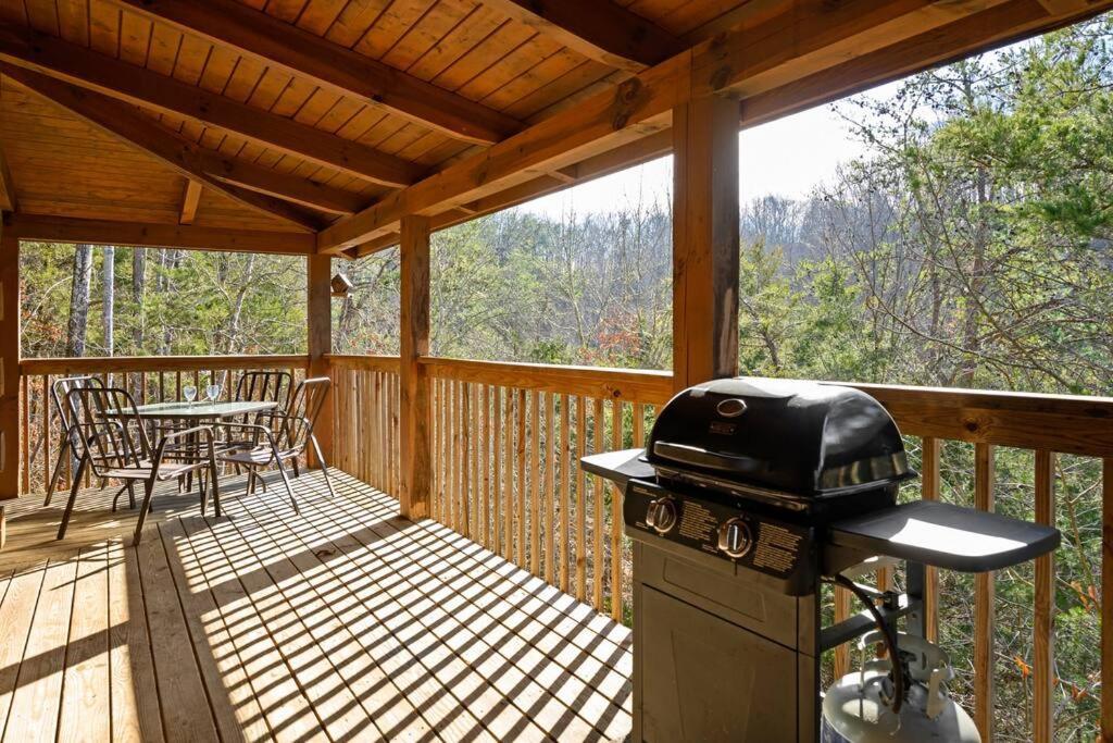 Hébergement de vacances Beautiful 2 Bed With Hot Tub And Pool Sevierville