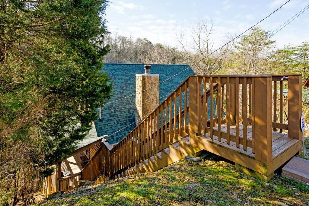 Beautiful 2 Bed With Hot Tub And Pool *